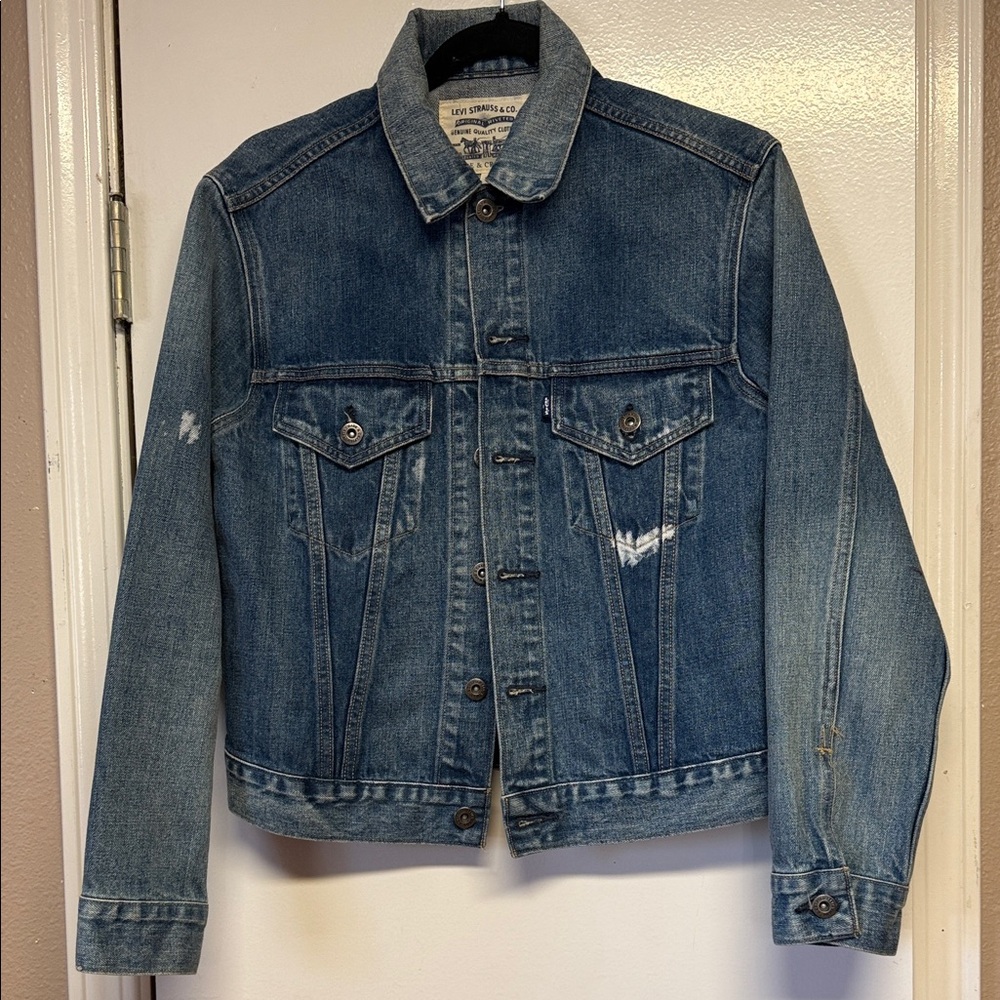 Levi's Blue Washed Denim Trucker Jacket